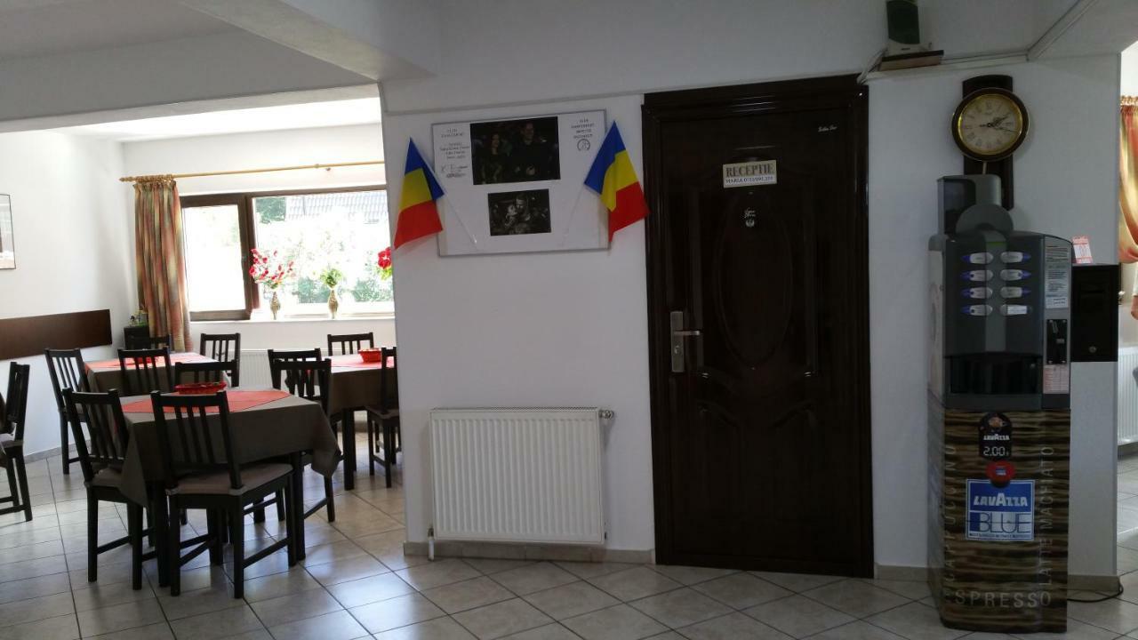 Rosenville Rîşnov Εξωτερικό φωτογραφία
